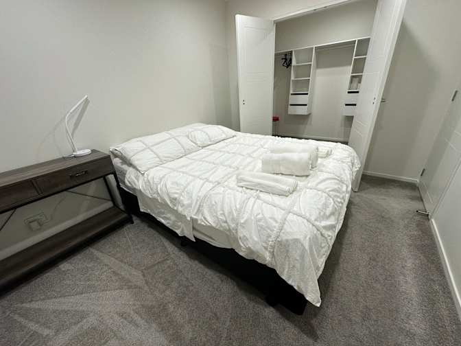 Dee's room