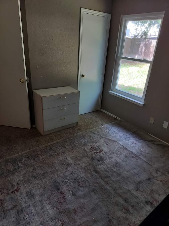 taylor's room