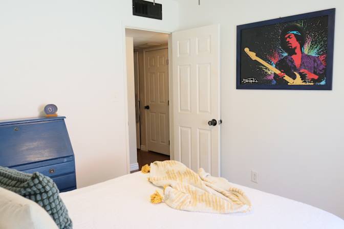Ava's room