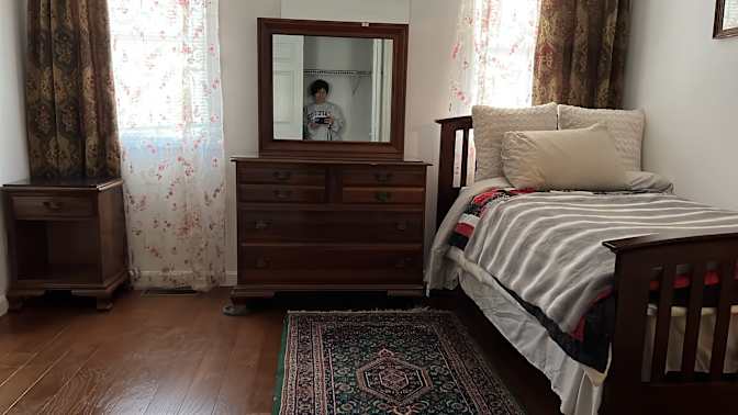 Sony's room