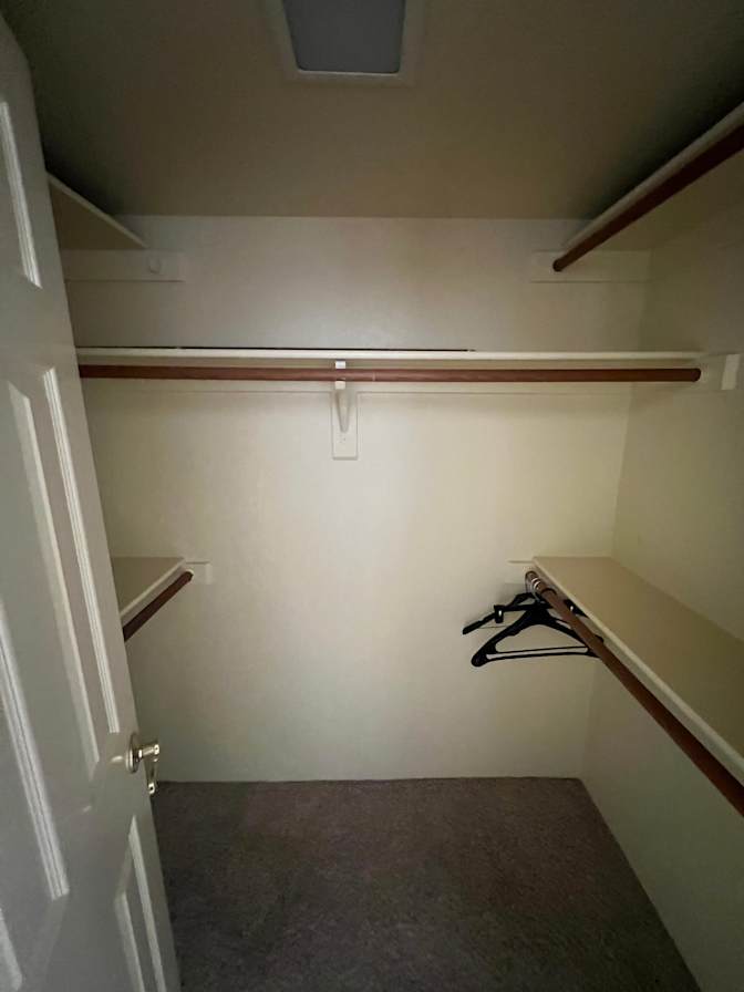 Taylor Bilyeu's room