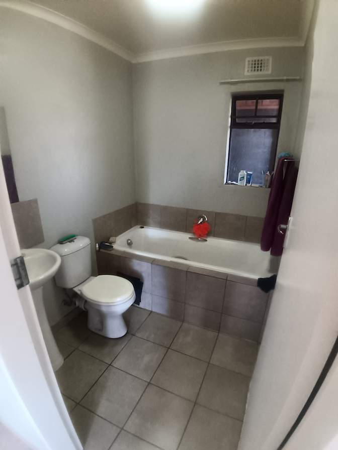 Obakeng's room