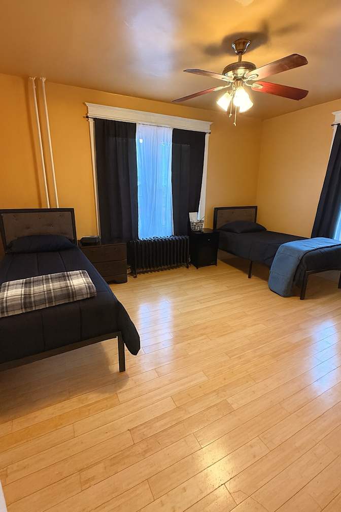 Dia's room