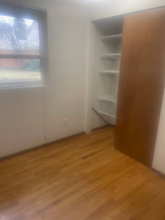 Os. C's room