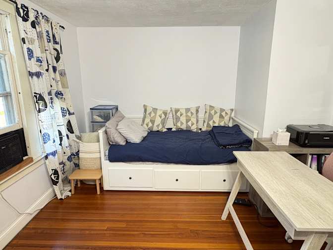 Jordan's room