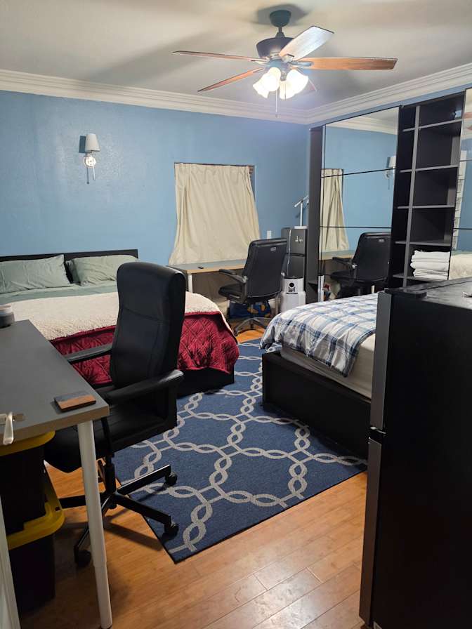 Gwen's room