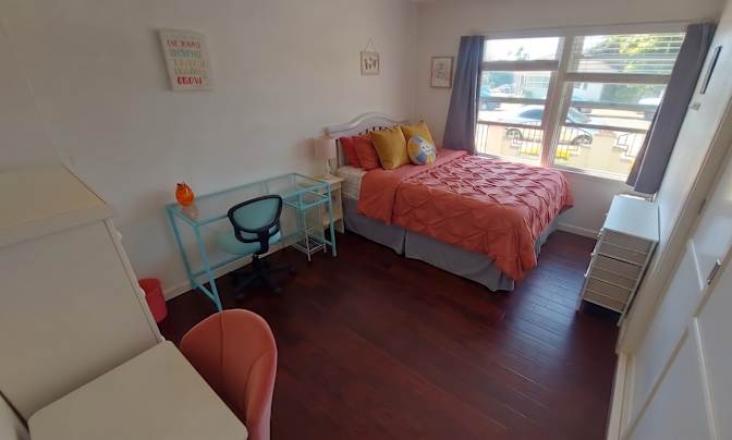Diana M Gruber's room