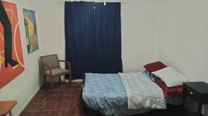 Alfredo's room