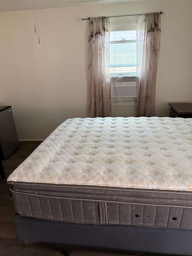 john's room