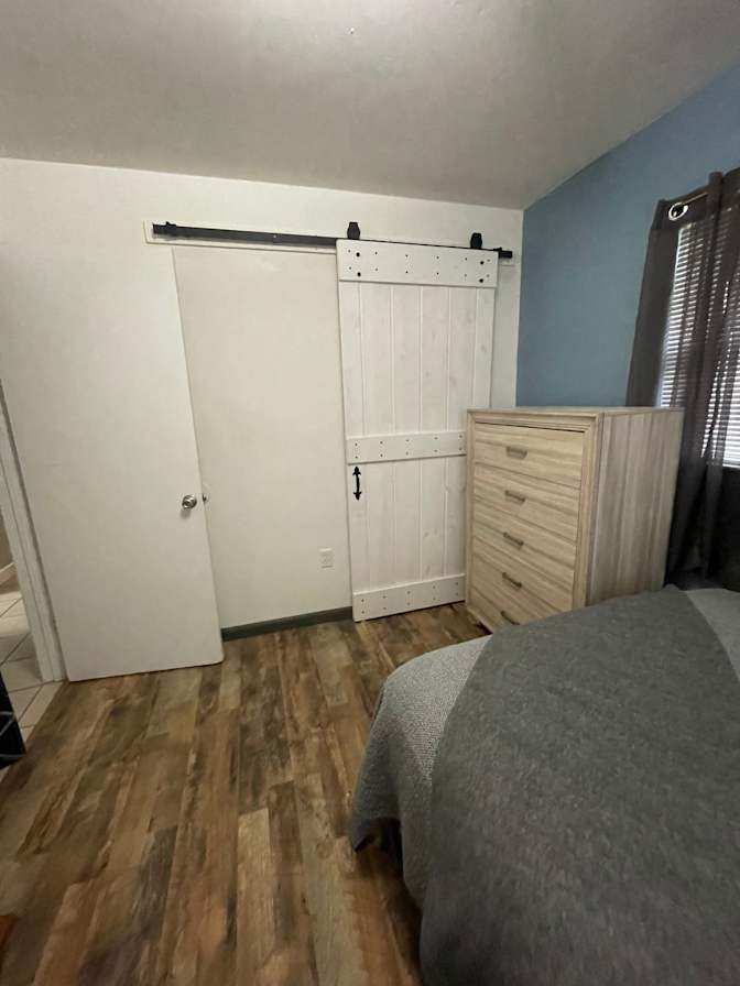 Loretta's room
