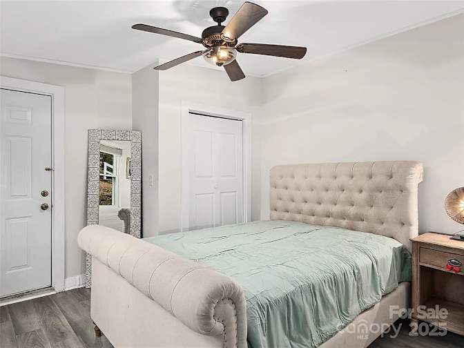 Lauren's room