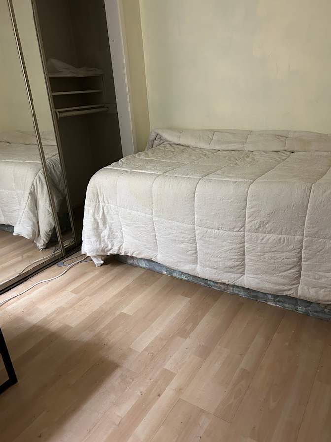 Leticia solis's room
