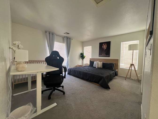 PadSplit's room