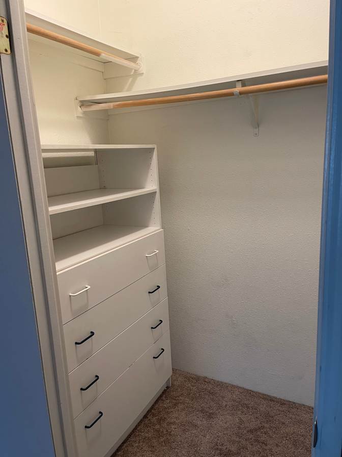 Karl's room