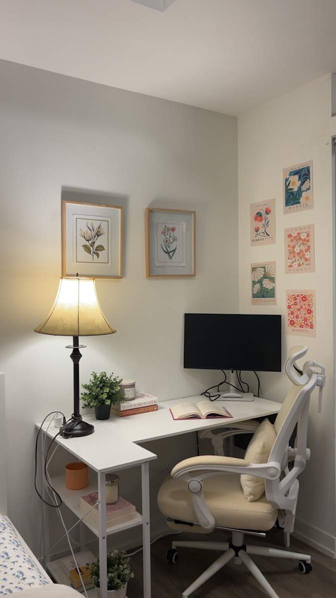 Ivoire's room