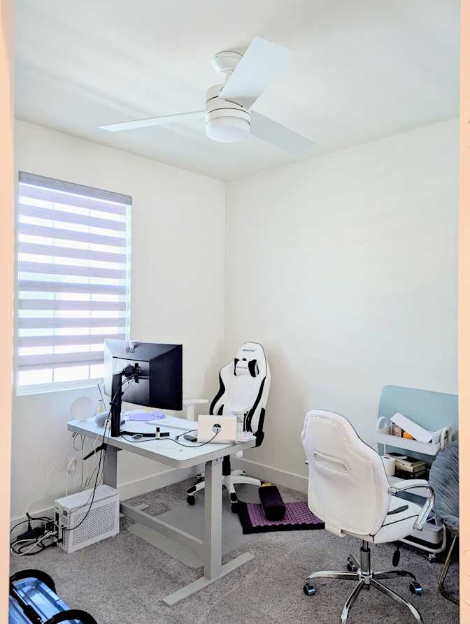 Elle's room