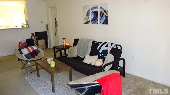 Alcove Rooms's room