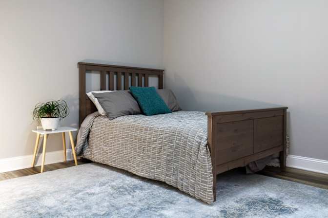 Alena's room