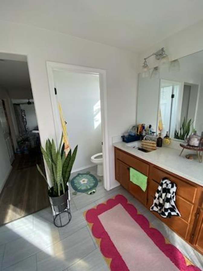 Oscar's room