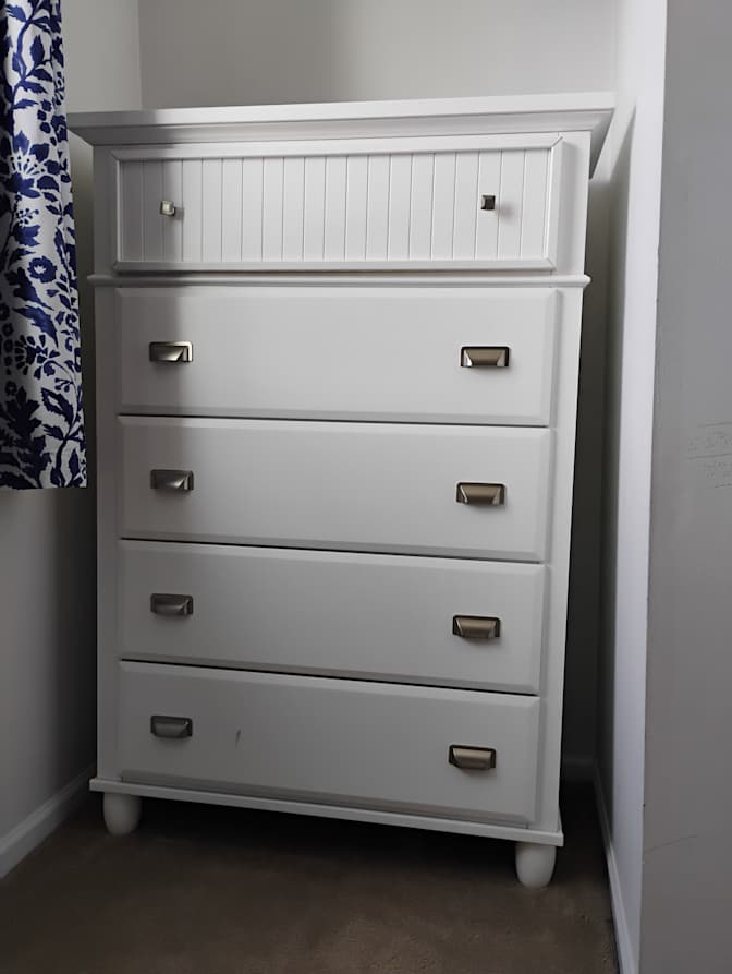 Lora's room