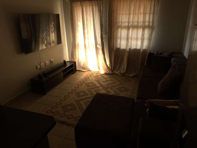 SAMI SIMON's room