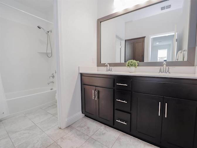 RoomforRent's room