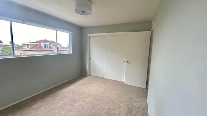 Eve's room