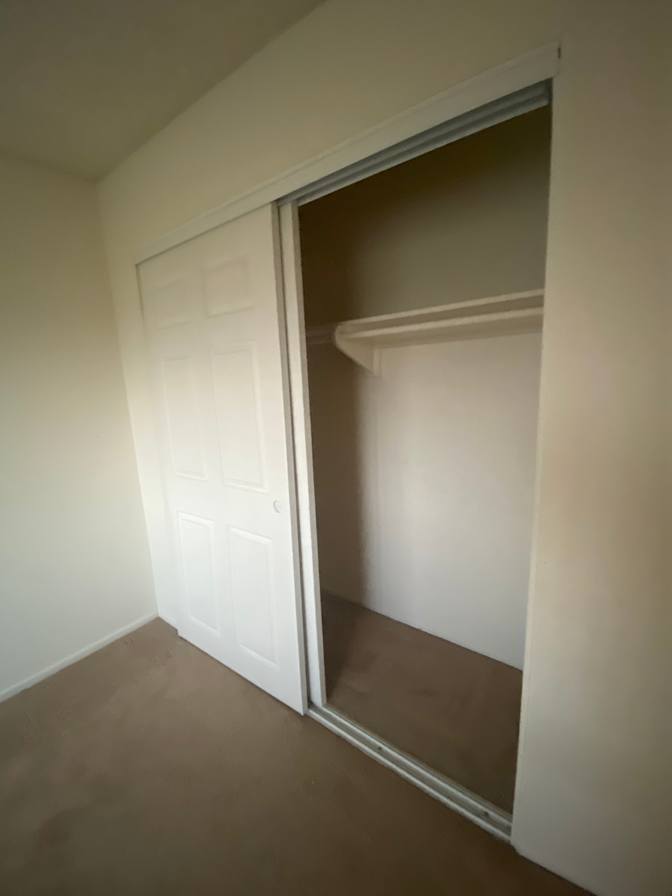 ken's room