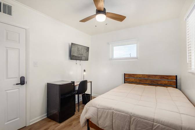 PadSplit's room