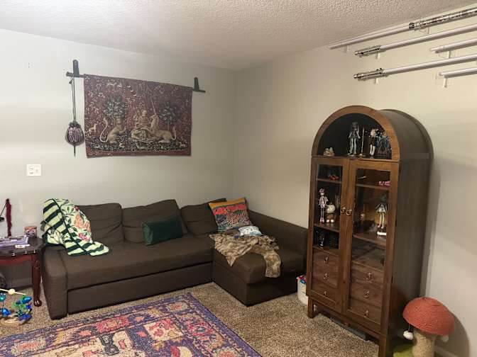 Anna's room