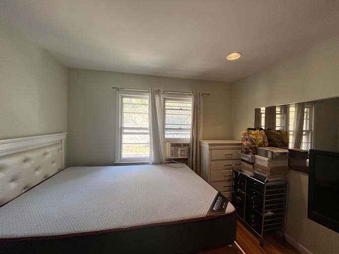 Dan's room