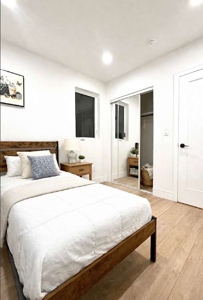 Yenglik Aubakirova's room