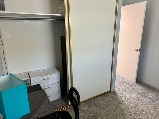Beth Ilanan's room