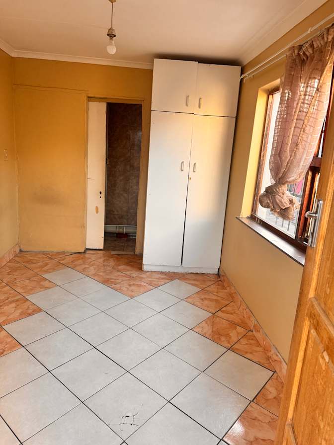 Siya's room