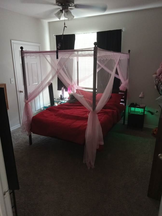 Melissa's room