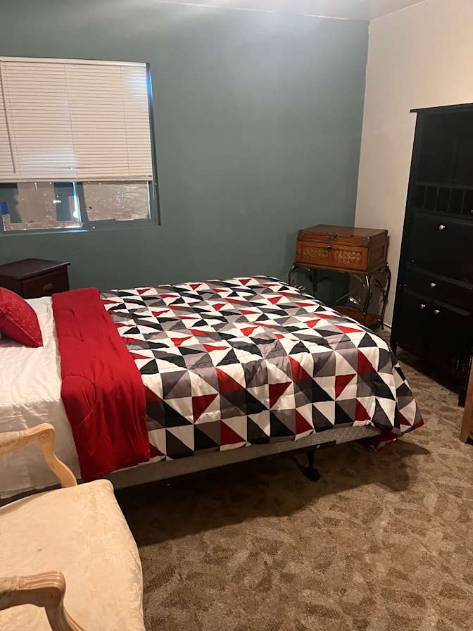 RICHARD's room