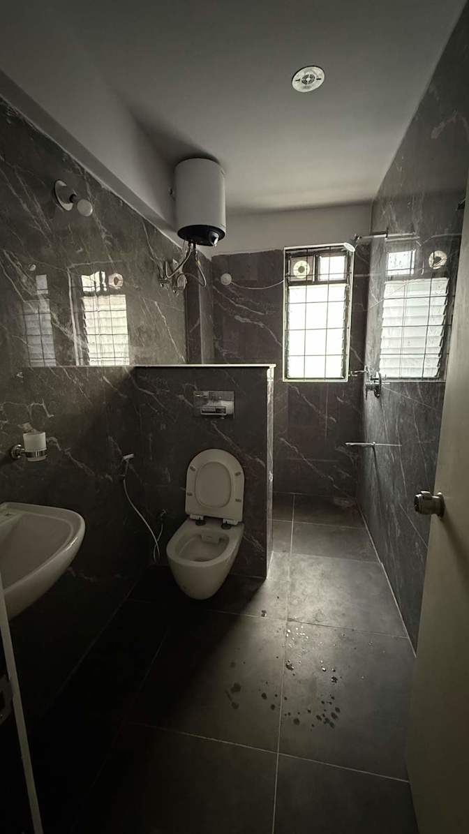 Vinay Rathikindi's room