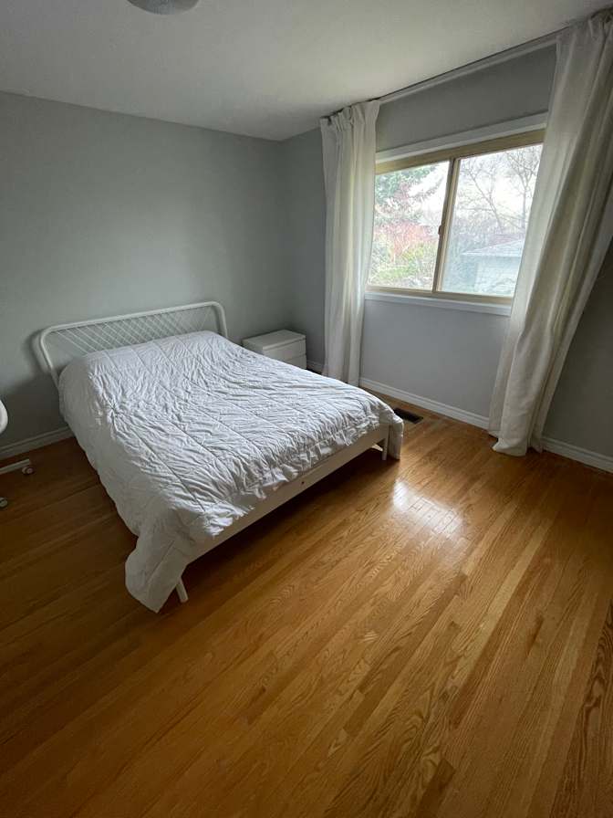 Dogan's room