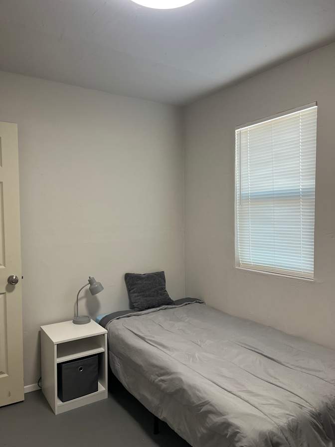 Robert Martinez's room