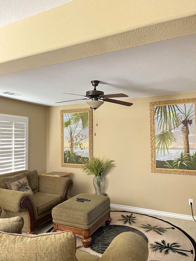 Joy’s  Rentals's room