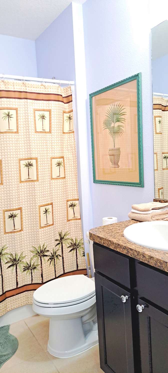 CHRISTY  KETSDEVER's room