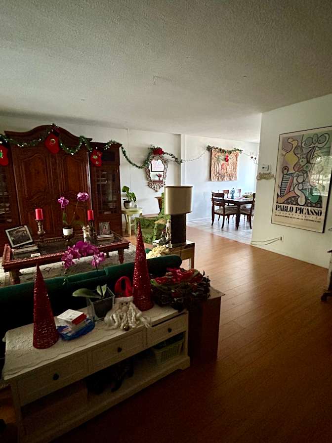 Claudia carcoba's room