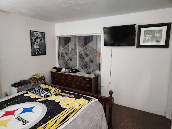 Derrick Bain's room