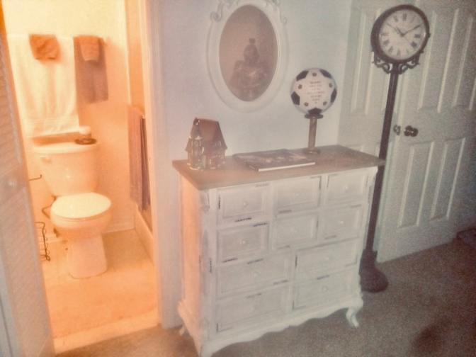Annie's room