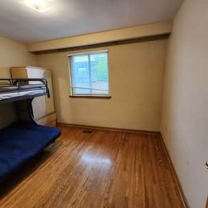 Pal Hgnis's room