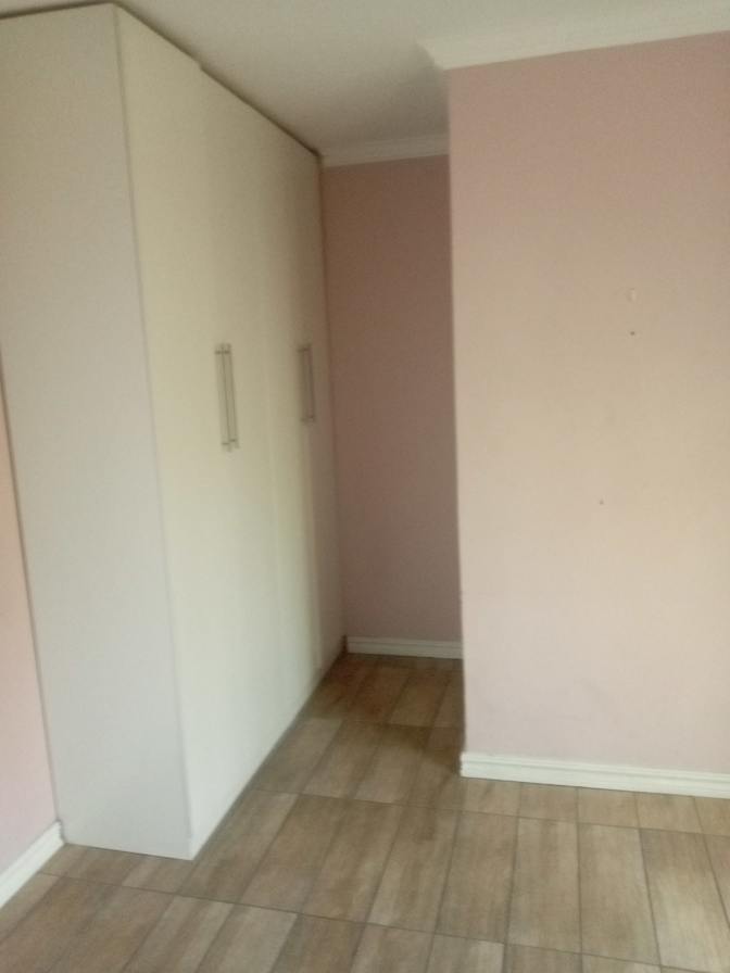 Aubin's room