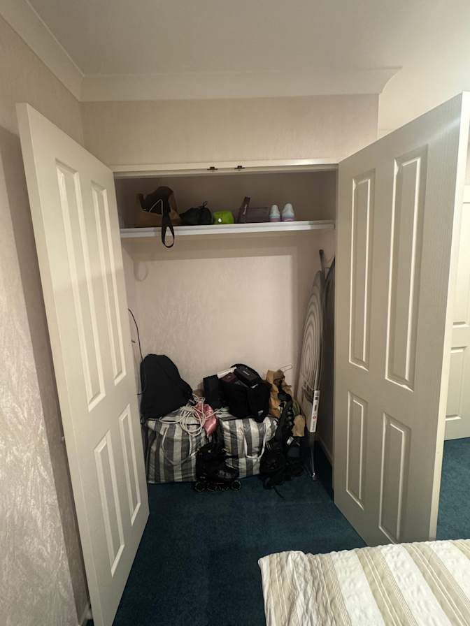 Nanise's room