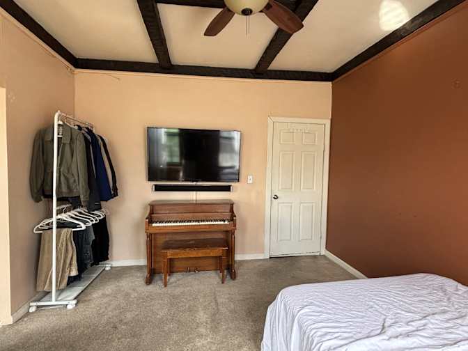 Niteyes's room