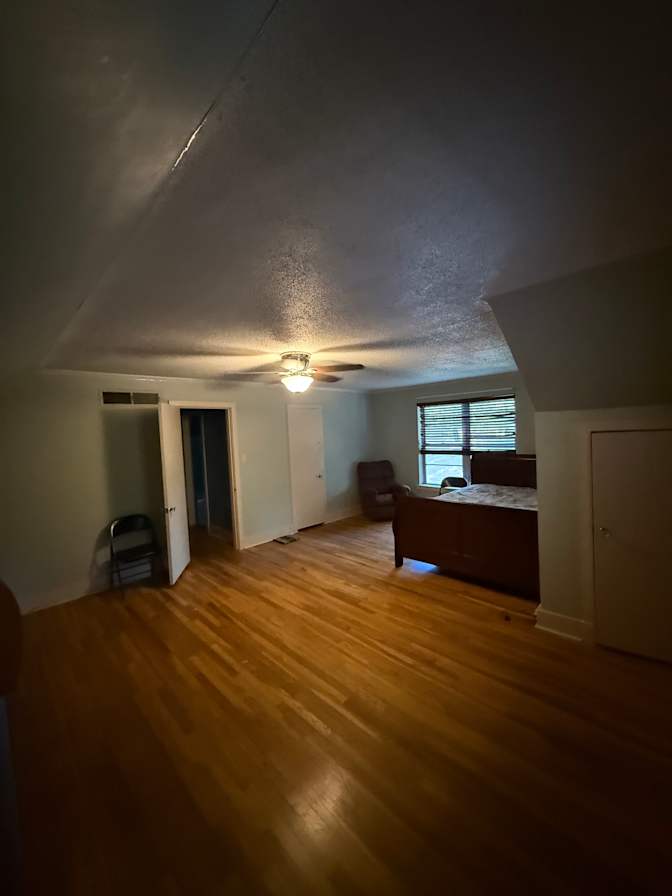 Juan Viramontes's room