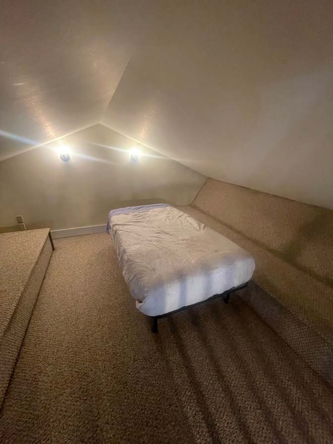 Fell's room